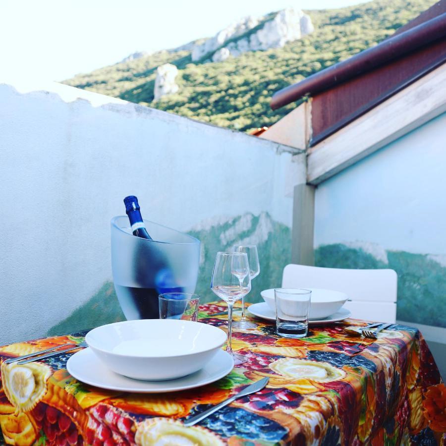Mansarda Ivy Appartement Finale Ligure Buitenkant foto